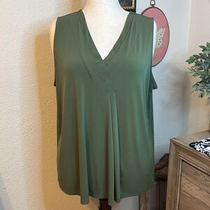 Lane Bryant Swing Pleated Front Sleeveless Top